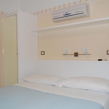 Hotel Centrale San Benedetto del Tronto Luaran gambar
