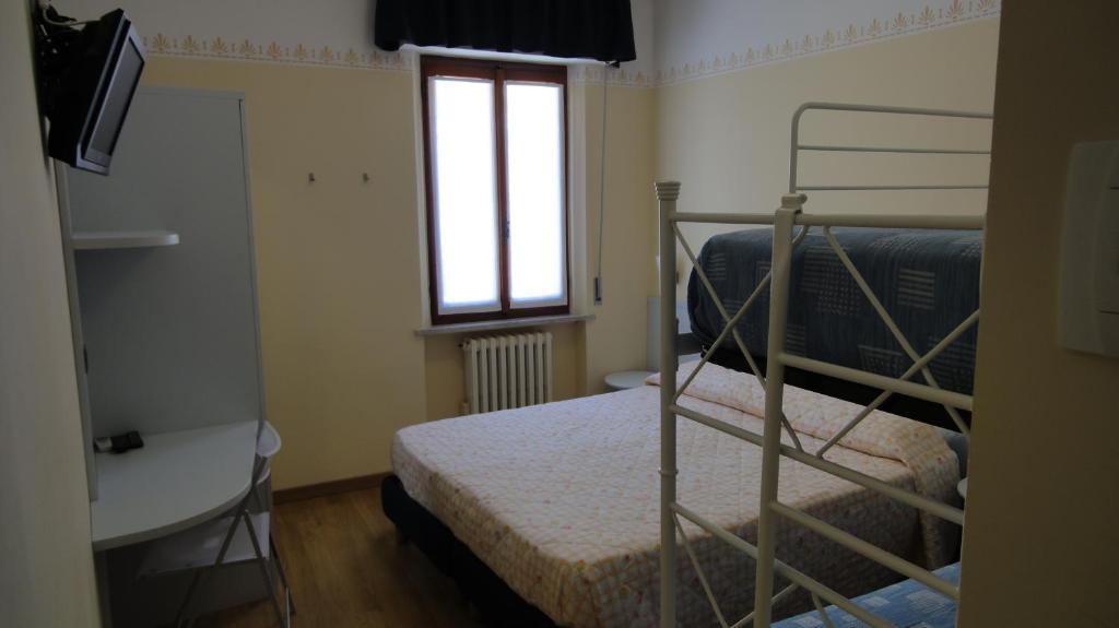 Hotel Centrale San Benedetto del Tronto Bilik gambar