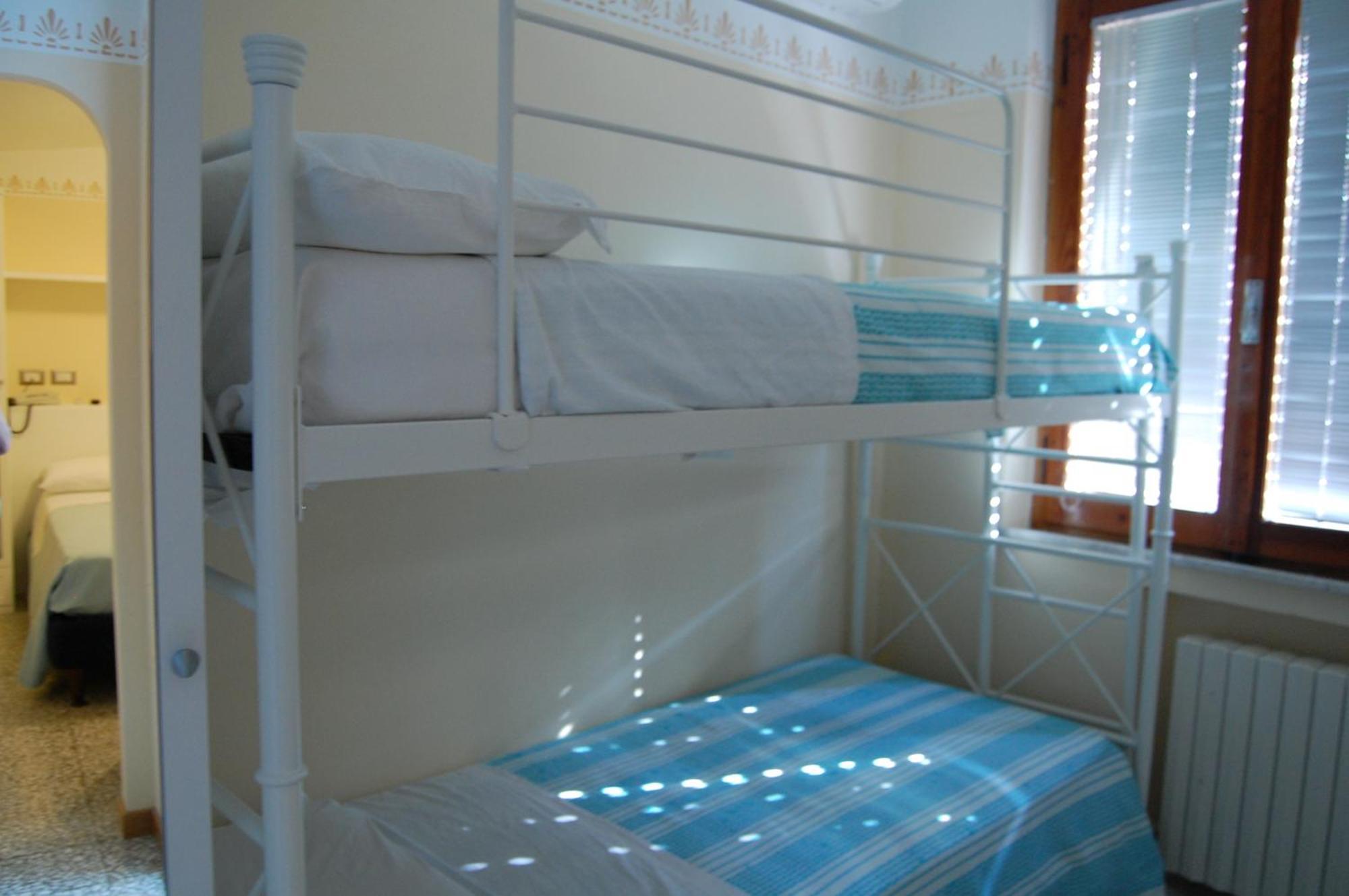 Hotel Centrale San Benedetto del Tronto Luaran gambar