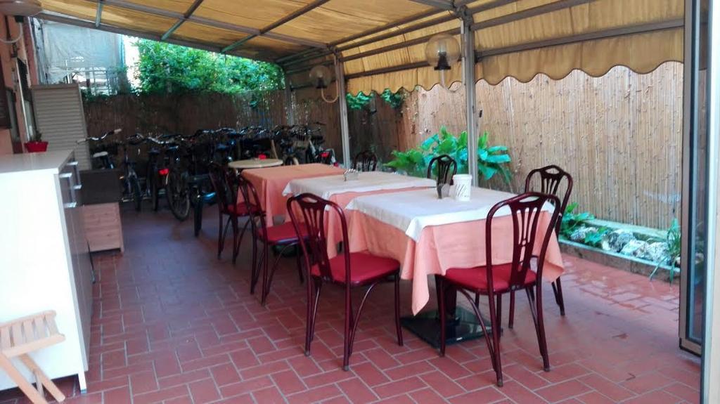 Hotel Centrale San Benedetto del Tronto Luaran gambar
